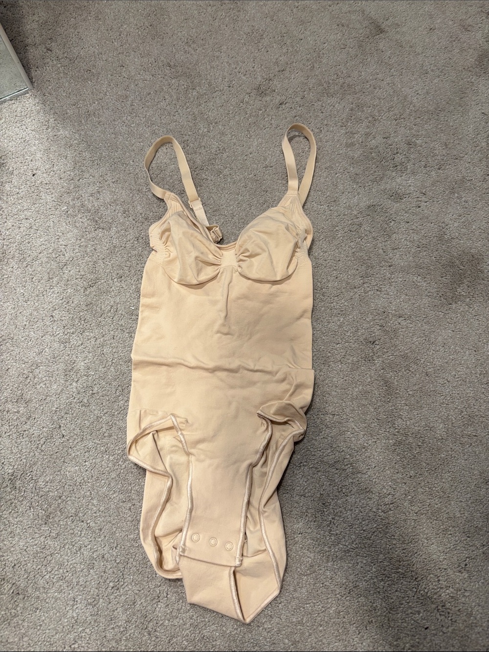 SKIMS Nude Beige One-Piece Bodysuit with Adjustable Straps NWOT